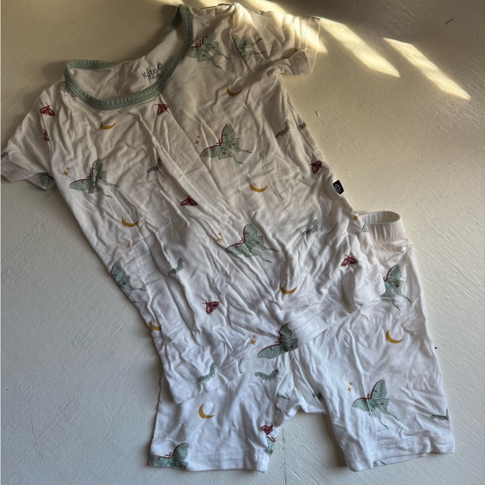 Kyte baby limited edition Moth set
